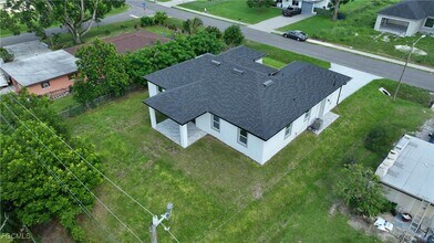 Building Photo - 706 Coolidge Ave