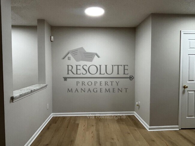 Foto del edificio - 8650 Neuse Landing Ln