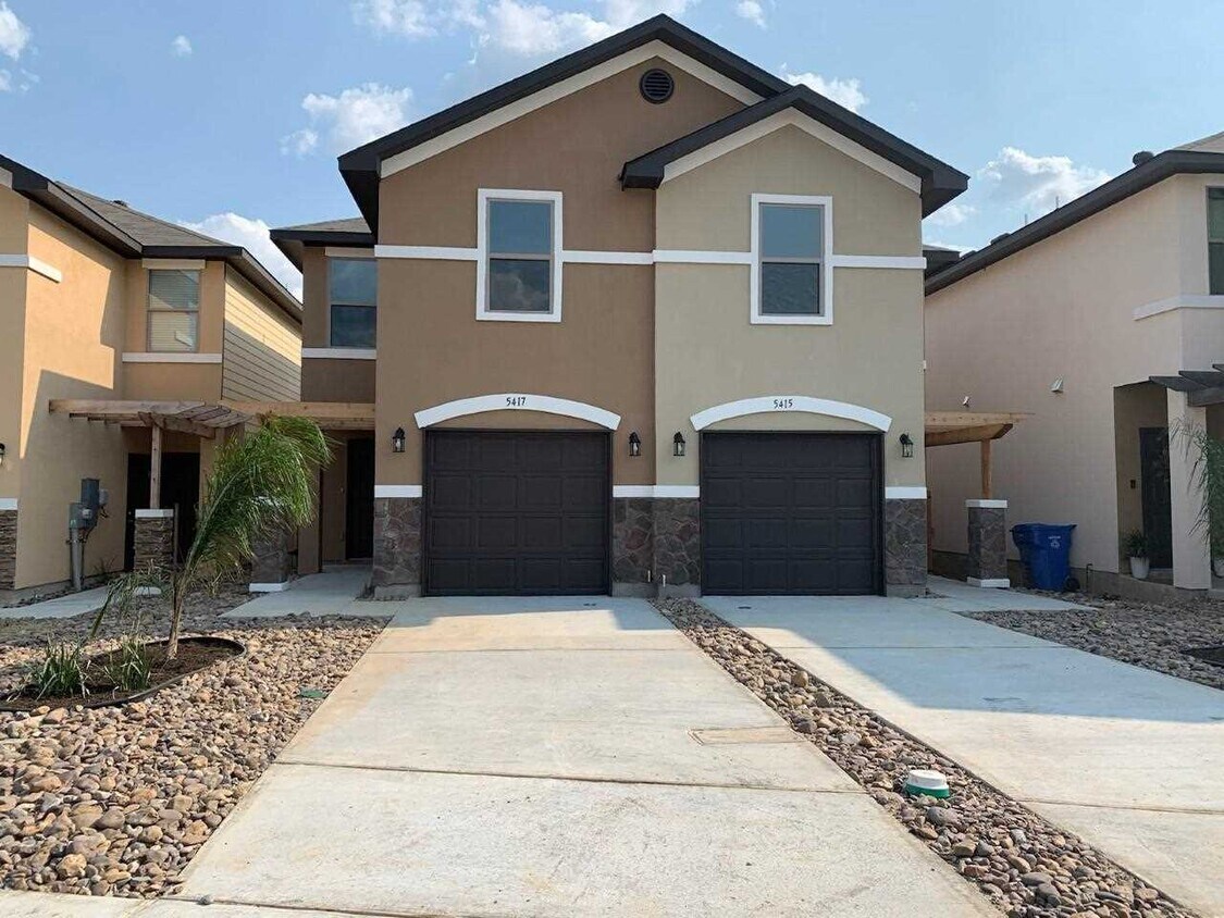 5417 Montevista Dr Unit 00, Laredo, TX 78041 Condo for Rent in Laredo, TX