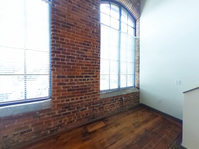Building Photo - The Lofts at Hawthorne Mill