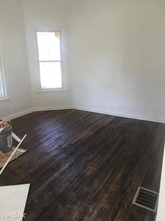 Foto principal - 4 br, 2 bath House - 11403 Itasca Ave