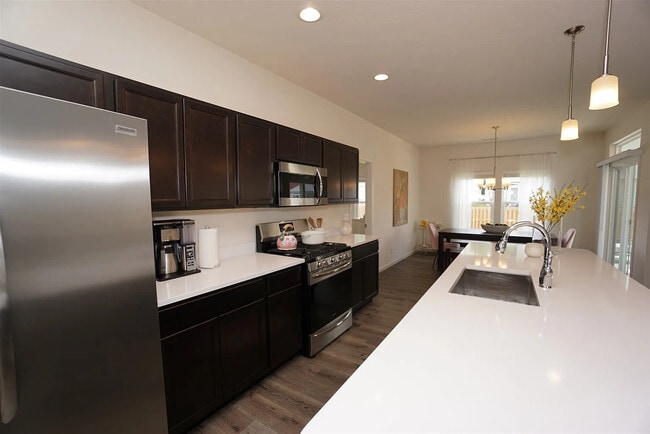 Foto del edificio - 2922 Poinciana Dr