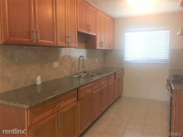 Building Photo - 3 br, 2 bath House - 18208 Galatina St