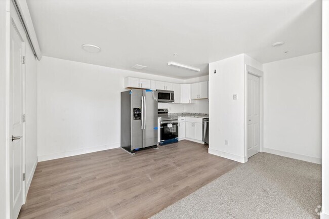 Building Photo - Clubmoss Apartments