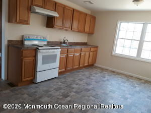 Foto del edificio - 651 N County Line Rd