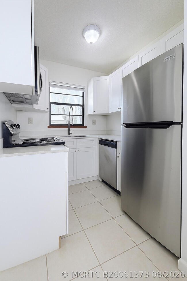 Foto del edificio - 1226 N Haverhill Rd