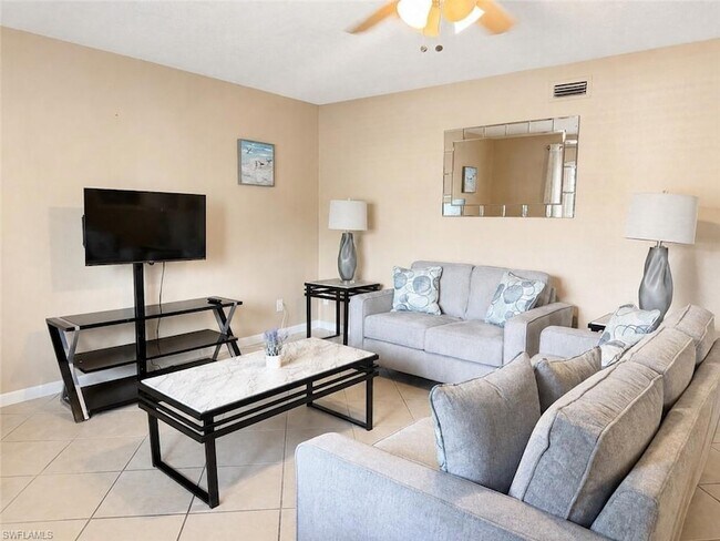 Foto del edificio - 4629 Bayshore Dr