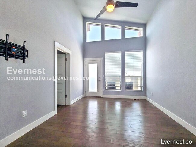 Foto del edificio - 5470 Trenton St