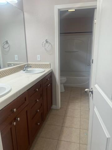 Foto del edificio - 409 Heatherington Circle