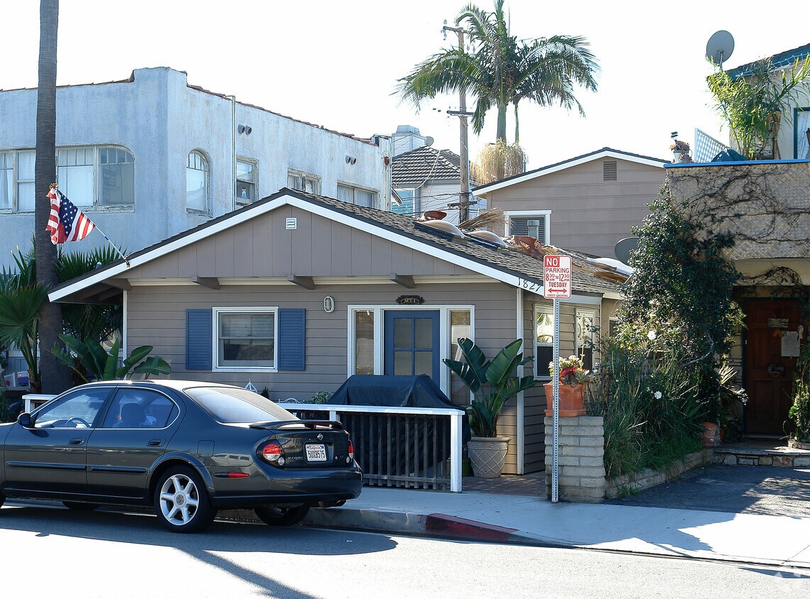 Foto principal - 1827 W Balboa Blvd
