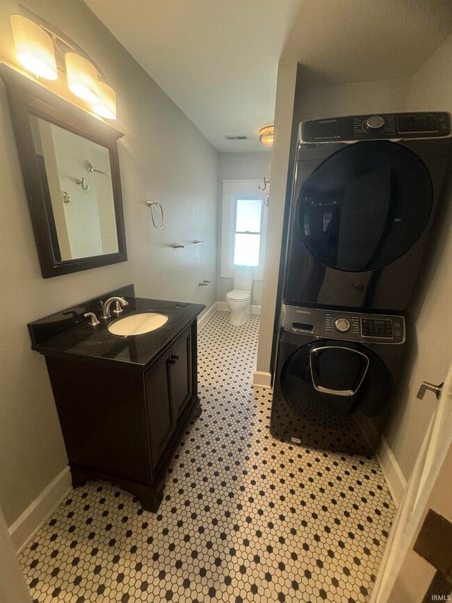 Foto del edificio - 729 E Hunter Ave