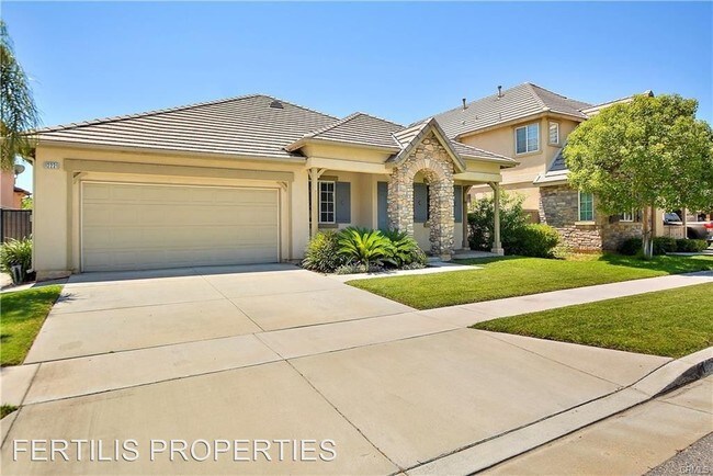 Building Photo - 4 br, 3 bath House - 12221 Waterbrook Dr