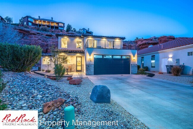 Building Photo - 2 br, 2.5 bath House - 15 N Shadow Ridge Dr