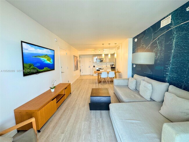 Foto del edificio - 2602 E Hallandale Beach Blvd