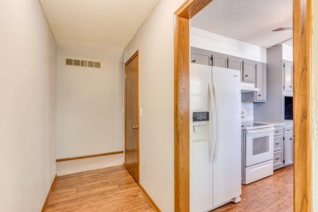 Foto del edificio - 8209 W 17th St N