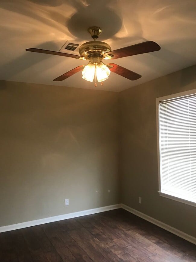 Foto del edificio - 957 Bayou Trace - Alexandria
