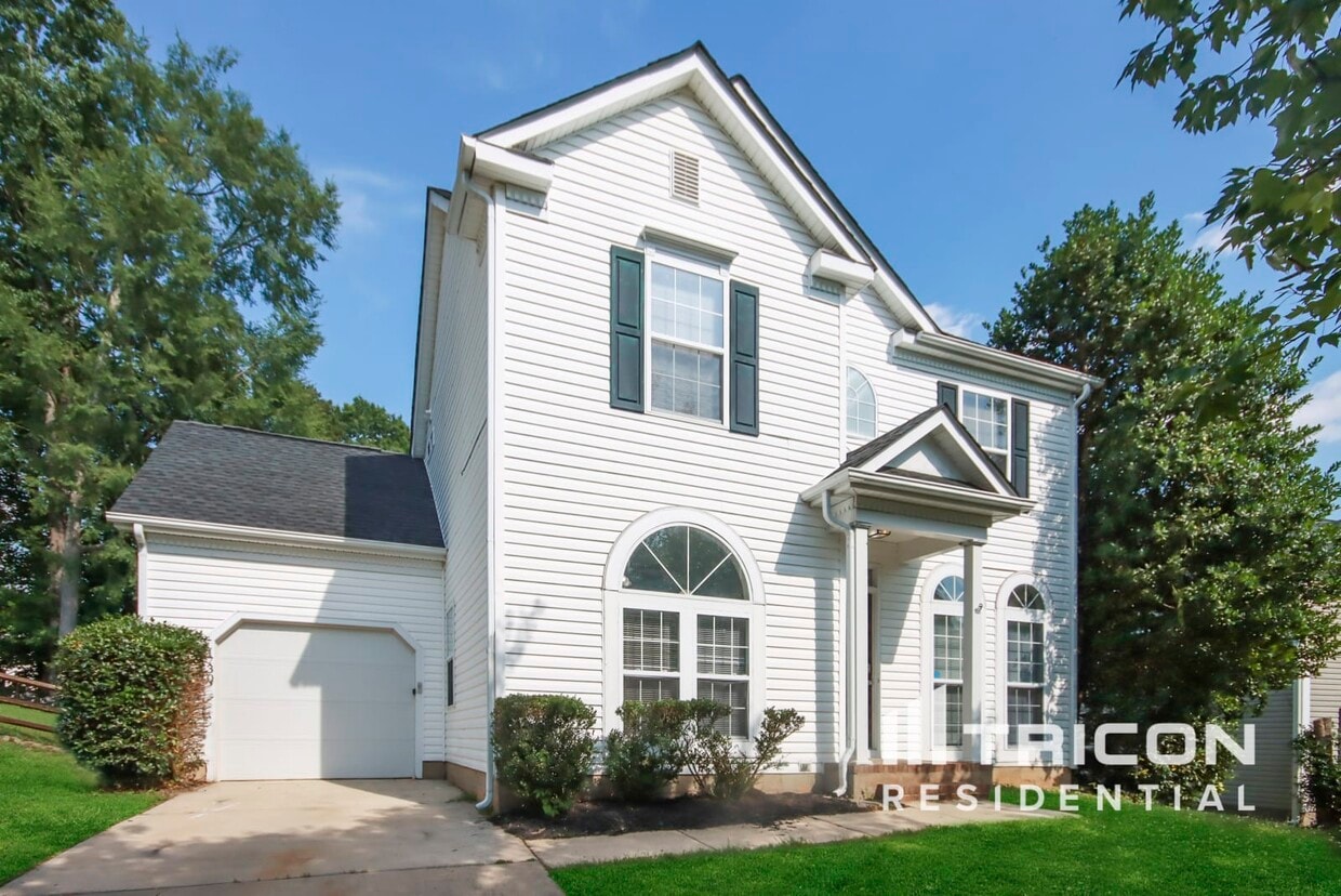 Primary Photo - 1730 Colin Creek Ln