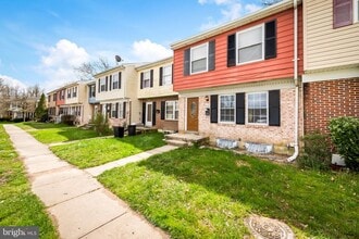 Building Photo - 1443 Charlestown Dr