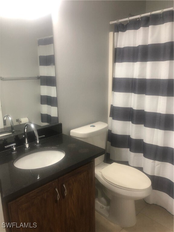 Building Photo - 460 14th Ave NE