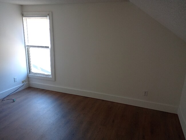 Foto del edificio - 613 N 3rd St