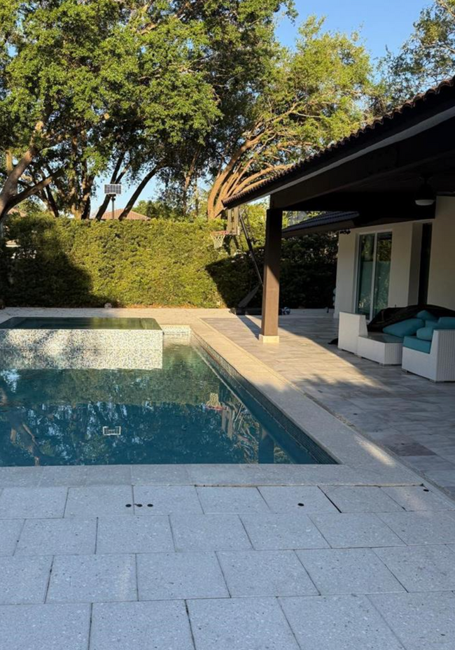 Foto del edificio - 8370 NW 167th Terrace
