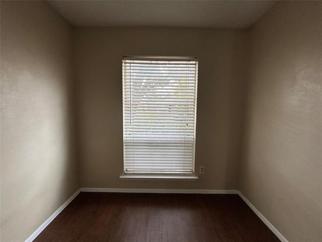 Foto del edificio - 2212 Viewtop Ln