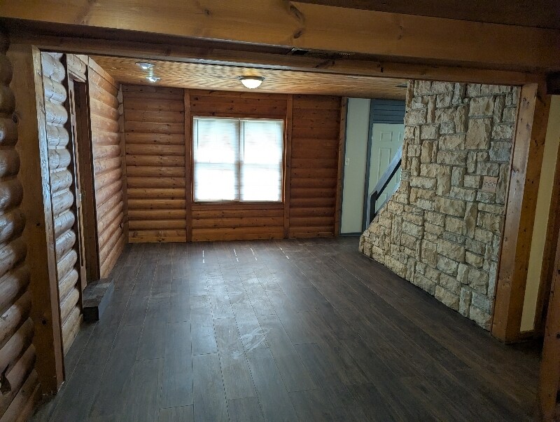 Foto principal - 925 Scott Rd