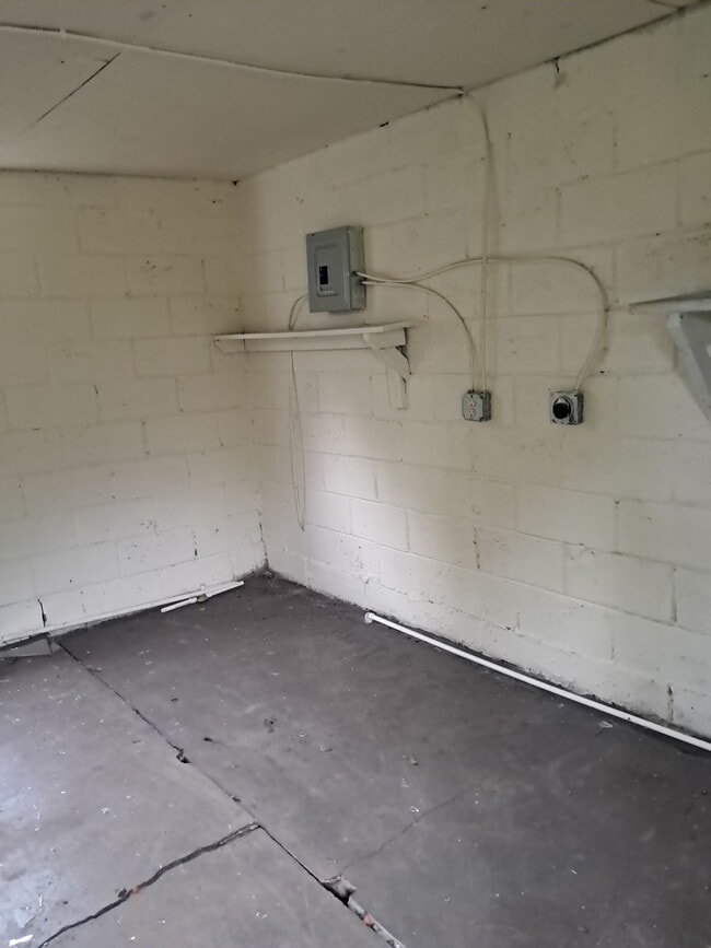 Foto del edificio - 4908 Eau Claire St