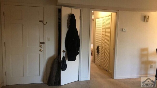 Foto del edificio - 416 Springdale St