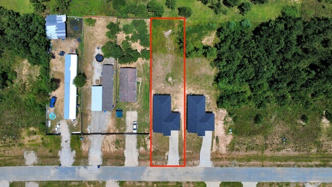 Building Photo - 382 Rd 5704