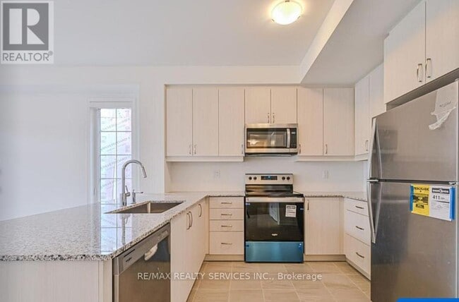 Building Photo - 159 Keppel Cir