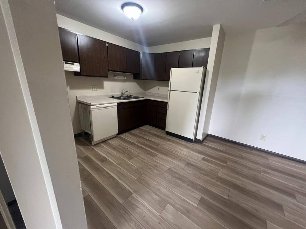 Primary Photo - 2217 8th Ave
