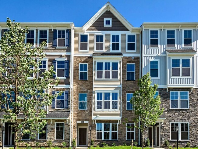 Building Photo - 9236 Magellan Pkwy