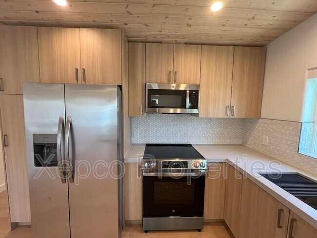 Foto del edificio - 38702 Paradise Way