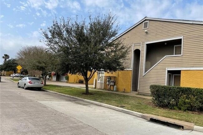 Building Photo - 12502 Ashford Meadow Dr