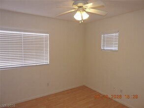Building Photo - 742 Endicott Ct