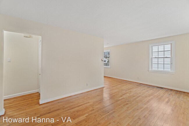 Foto del edificio - 2 br, 1 bath House - 9613 Selby Place
