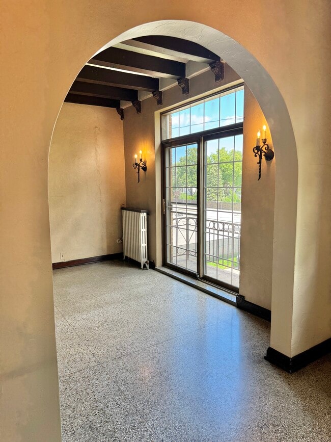 Studio Living Area - Grace Manor Apartments