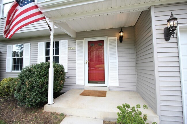 Foto del edificio - Renovated Single Family Home in the Heart ...