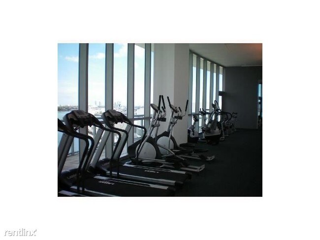 Building Photo - 888 Biscayne Blvd