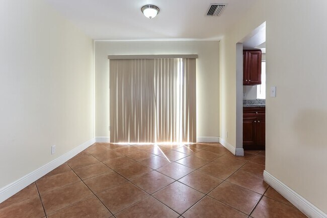 Foto del edificio - 4060 Kent Ave