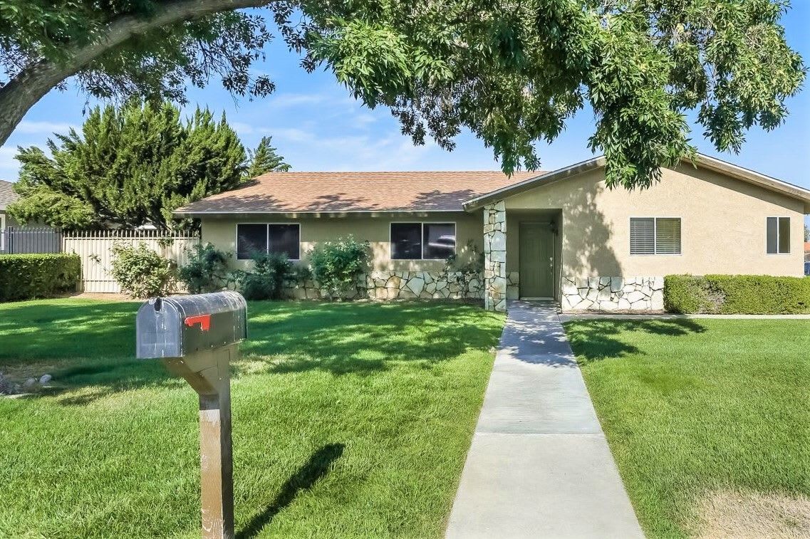 27155 Wedgewood Dr House Rental in Hemet, CA