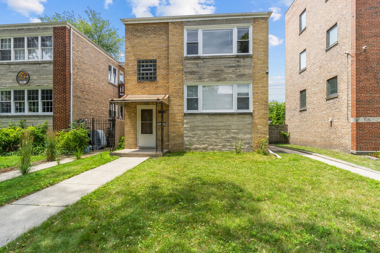 Primary Photo - 236 Callan Ave Unit G