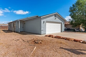 Building Photo - 24421 N Diamond Head Ave