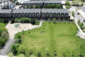 Building Photo - 181 Village Green Square