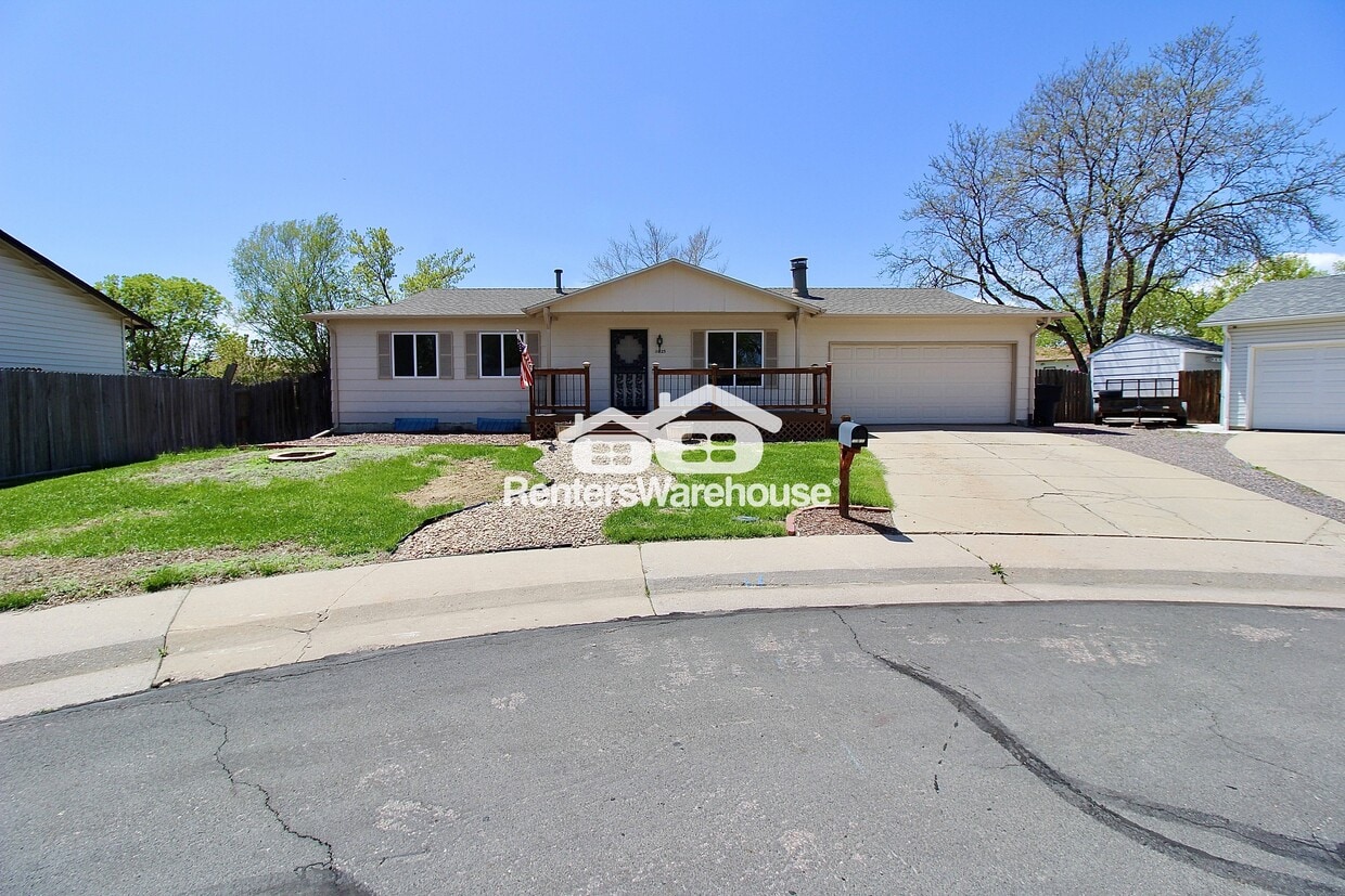 Primary Photo - 11025 Dahlia Ct