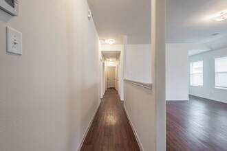 Building Photo - 14942 Hidalgo Valley Ln