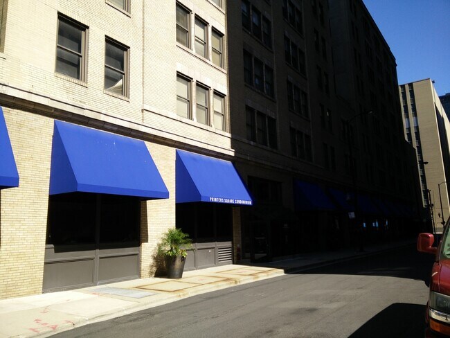 Building Photo - 640 S Federal St