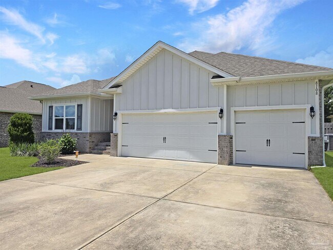 Building Photo - 8108 Silver Maple Dr