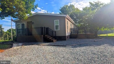 Building Photo - 8167 Everona Rd